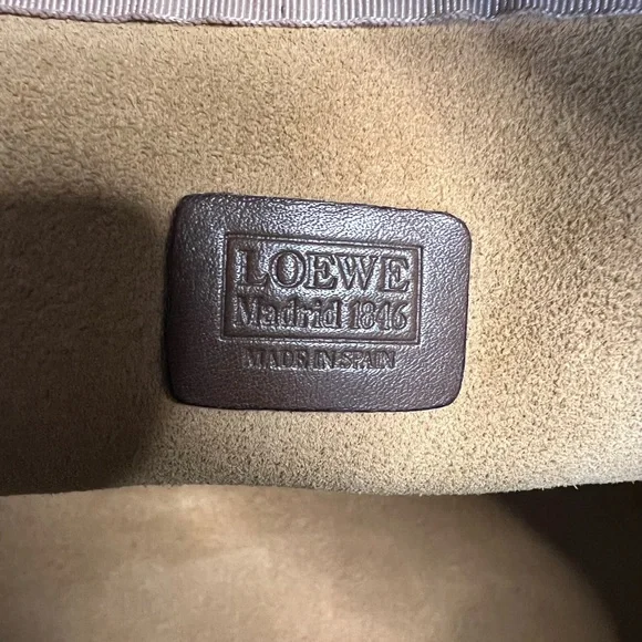 Loewe Anagram Leather Handbag w/ Brown Leather Straps - Vintage - Picture 5 of 16